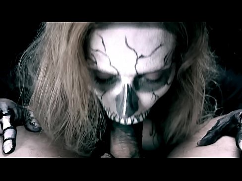 ❤️ Vajzë demonike që thith karin me gojën e saj të zezë dhe gëlltit sperma. ❤❌ Porno e bukur në sq.123sex.ru ﹏