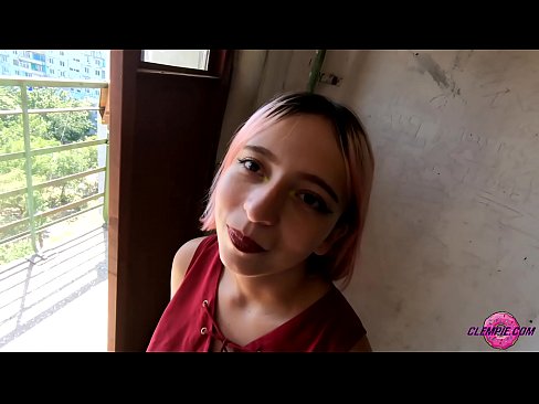 ❤️ Sensual student thith një të huaj në pjesën e jashtme - sperma në fytyrën e tij ❤❌ Porno e bukur në sq.123sex.ru ﹏